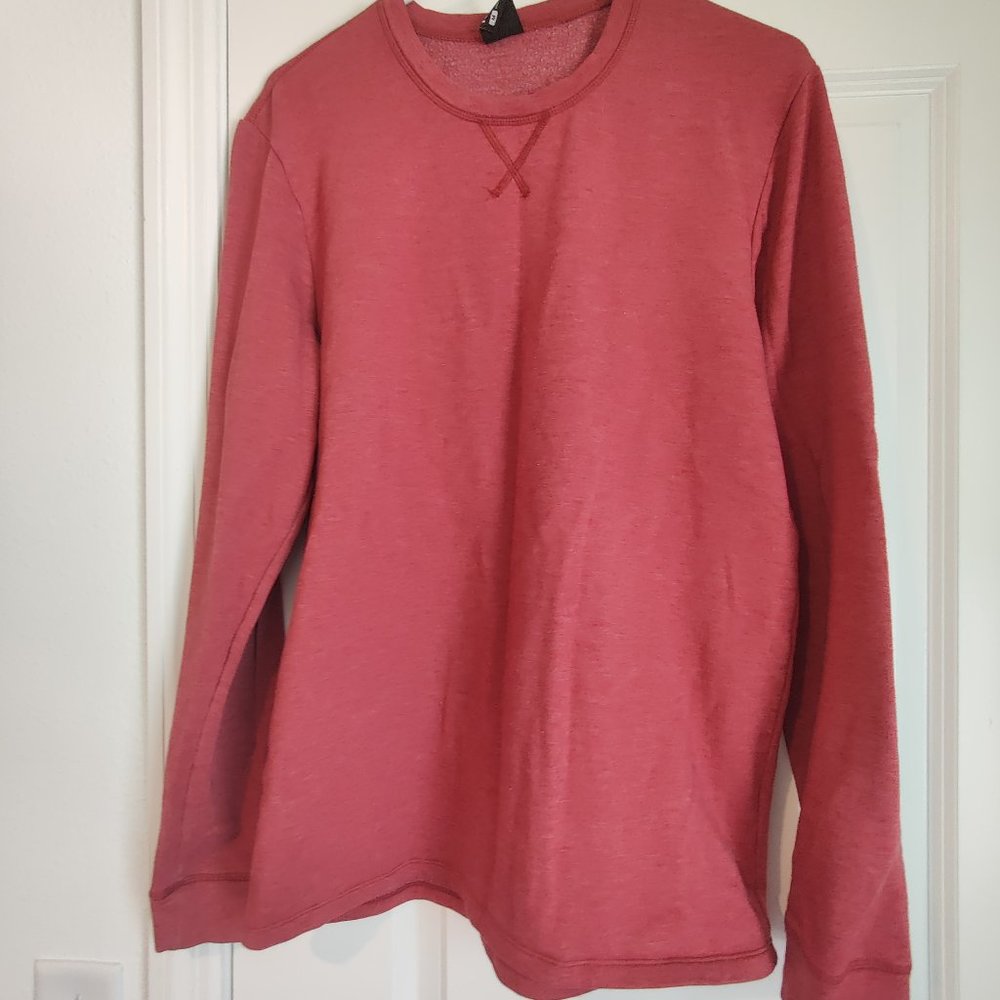 HEAT KEEP MENS MED sweater